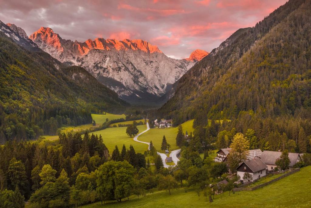 Entire Loft Close To Beautiful Logar Valley Recica ob Savinji Экстерьер фото
